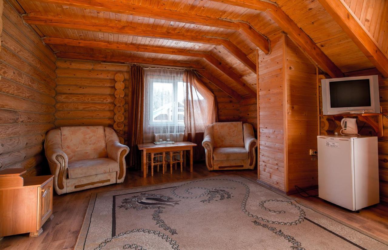 Hirskyy Svitanok Myhove Extérieur photo